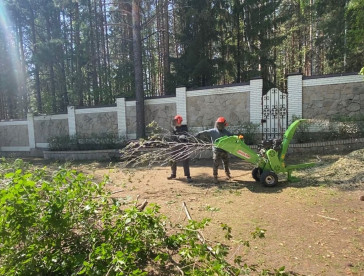 Спил деревьев в Екатеринбурге и Свердловской области